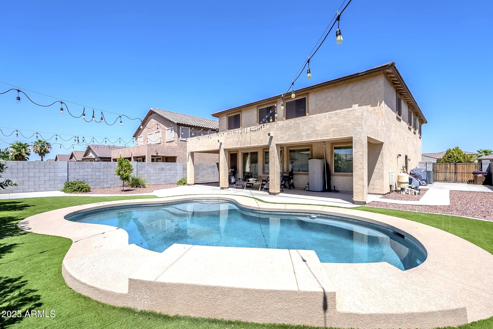 37727 W VERA CRUZ Drive