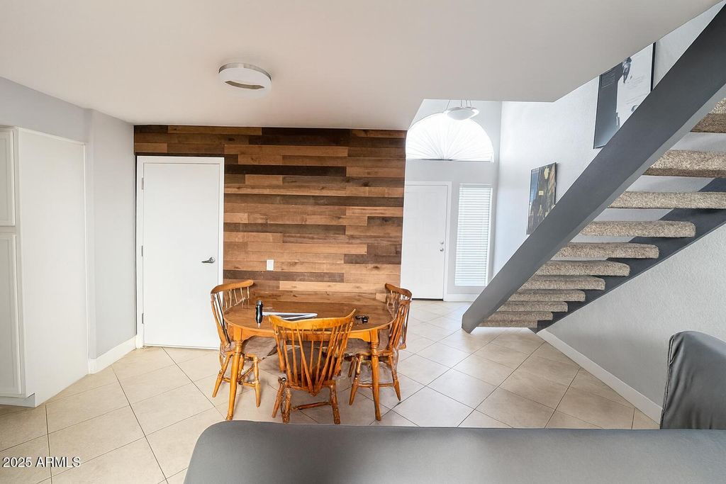 Photo of 8726 N 67th Drive, Peoria, AZ 85345 (MLS # 6921956)