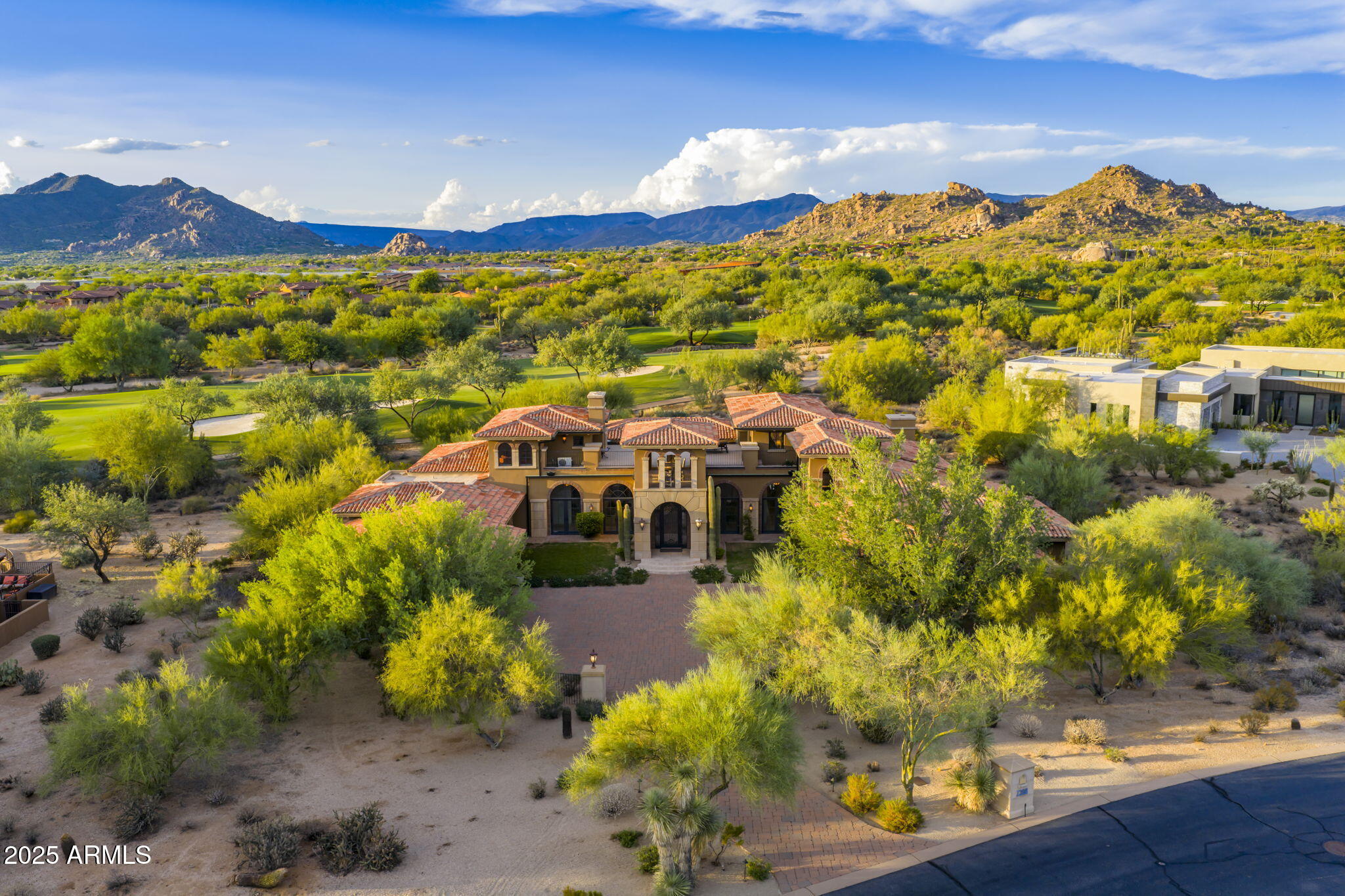 7398 E SONORAN Trail