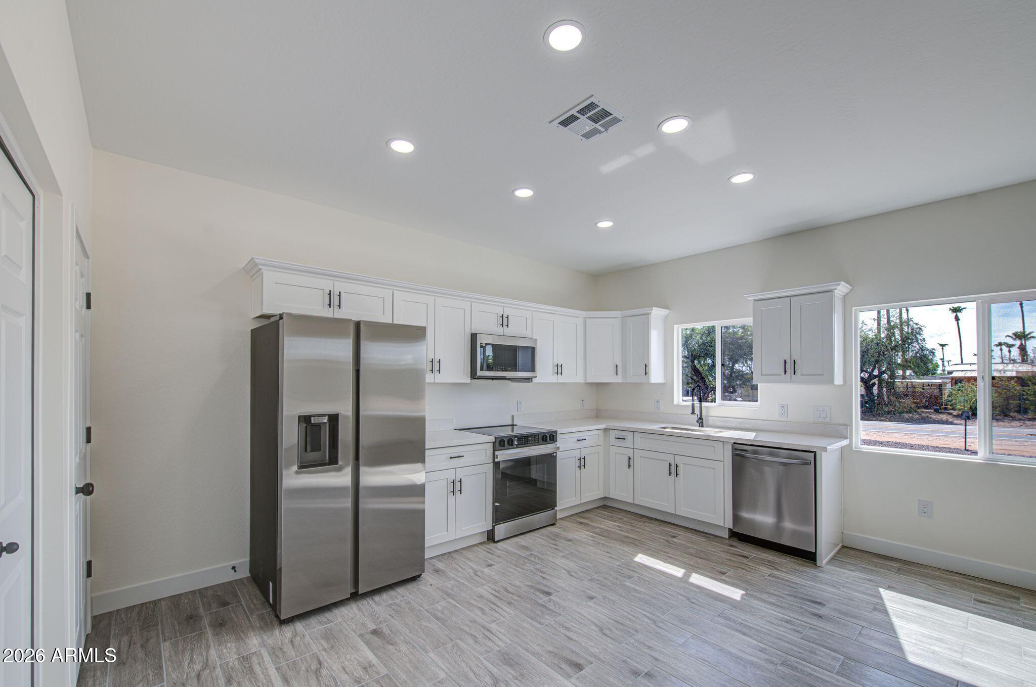 435 S 96TH Street