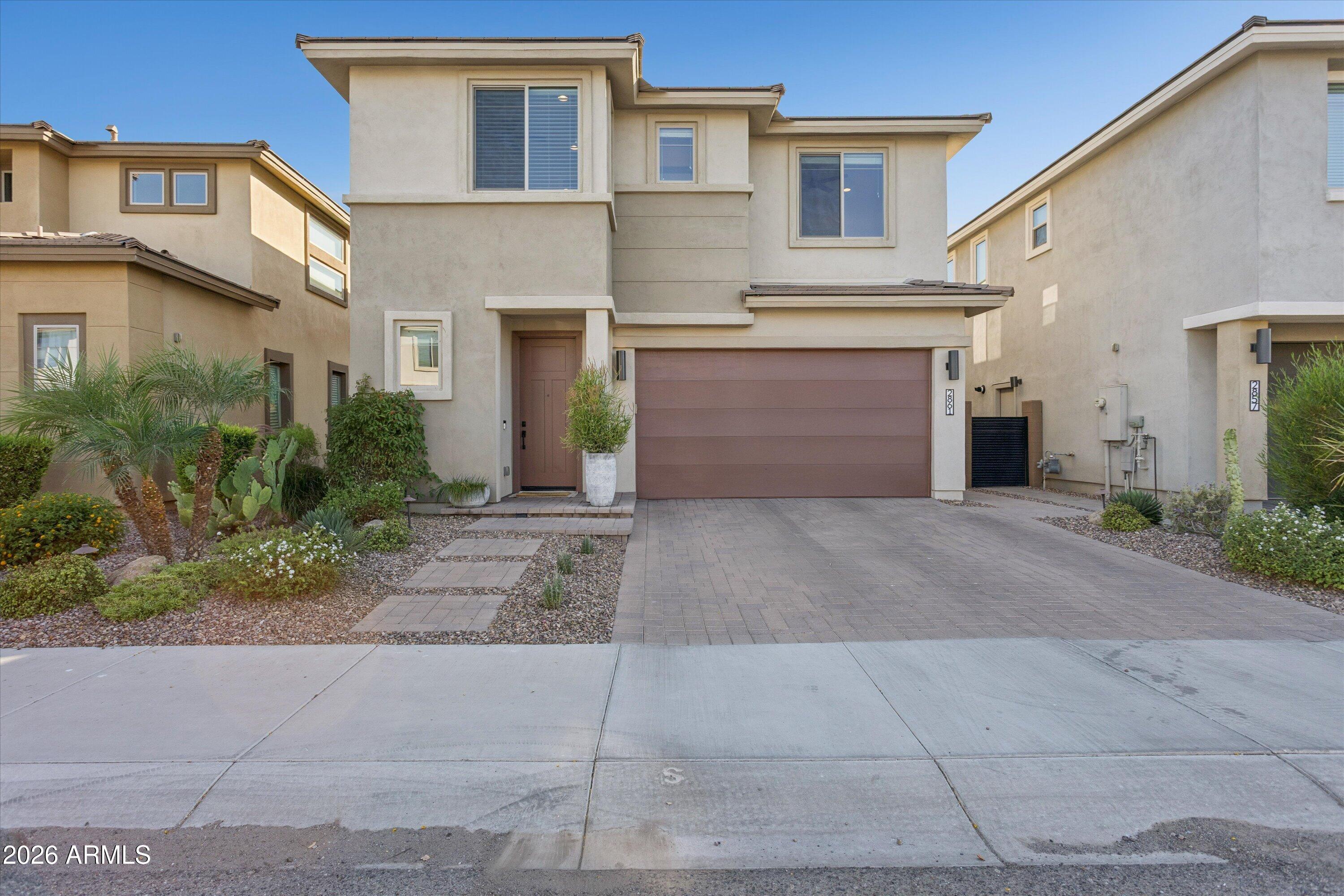 2861 E Sands Drive