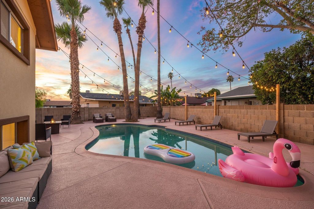 Photo of 5747 N 48th Lane, Glendale, AZ 85301 (MLS # 6986965)