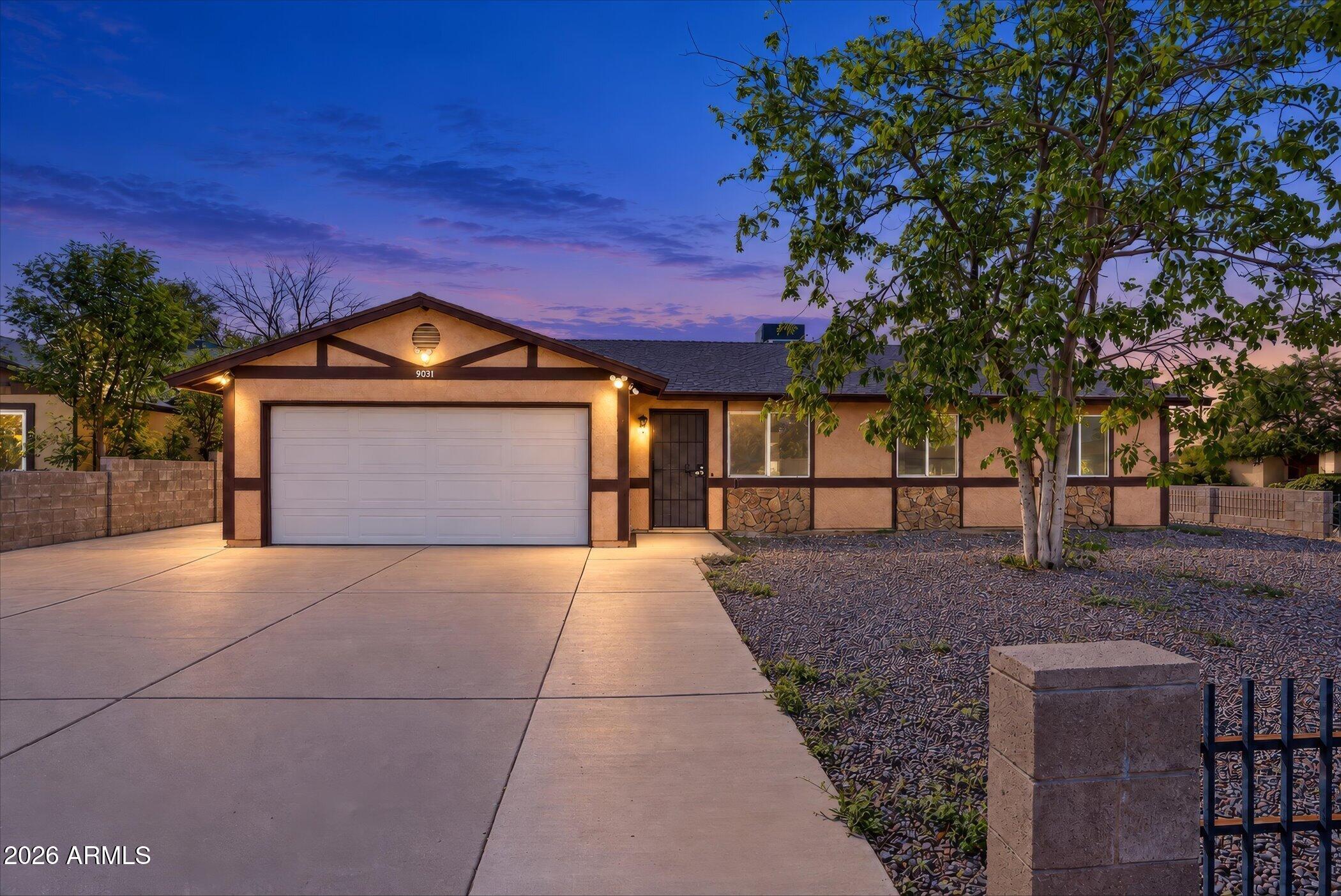 9031 W IRONWOOD Drive