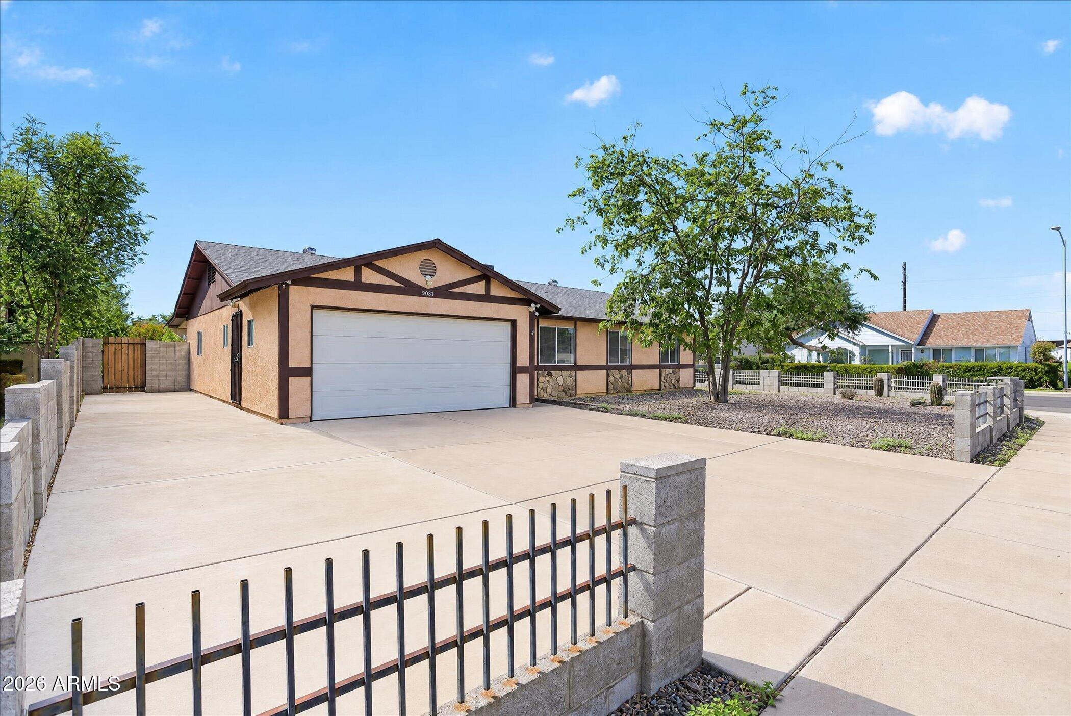 9031 W IRONWOOD Drive