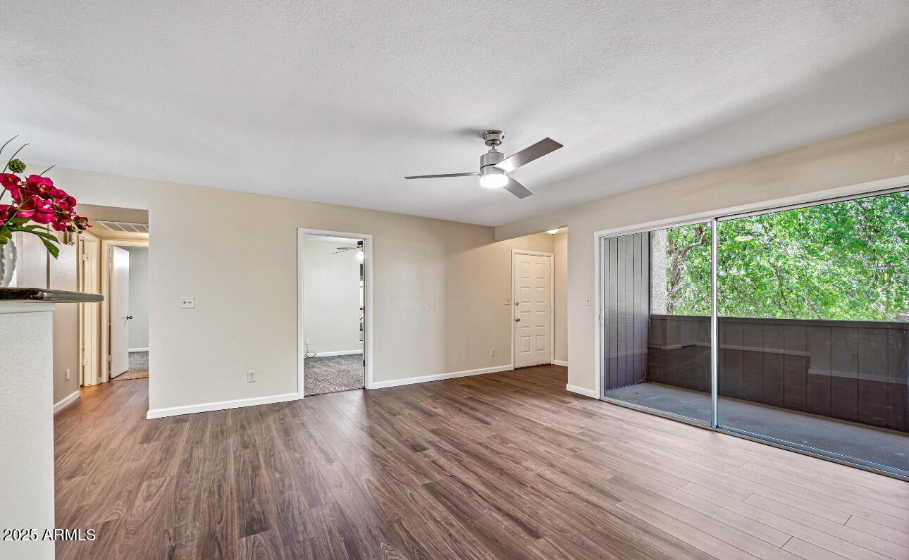 4608 W Maryland Avenue 208