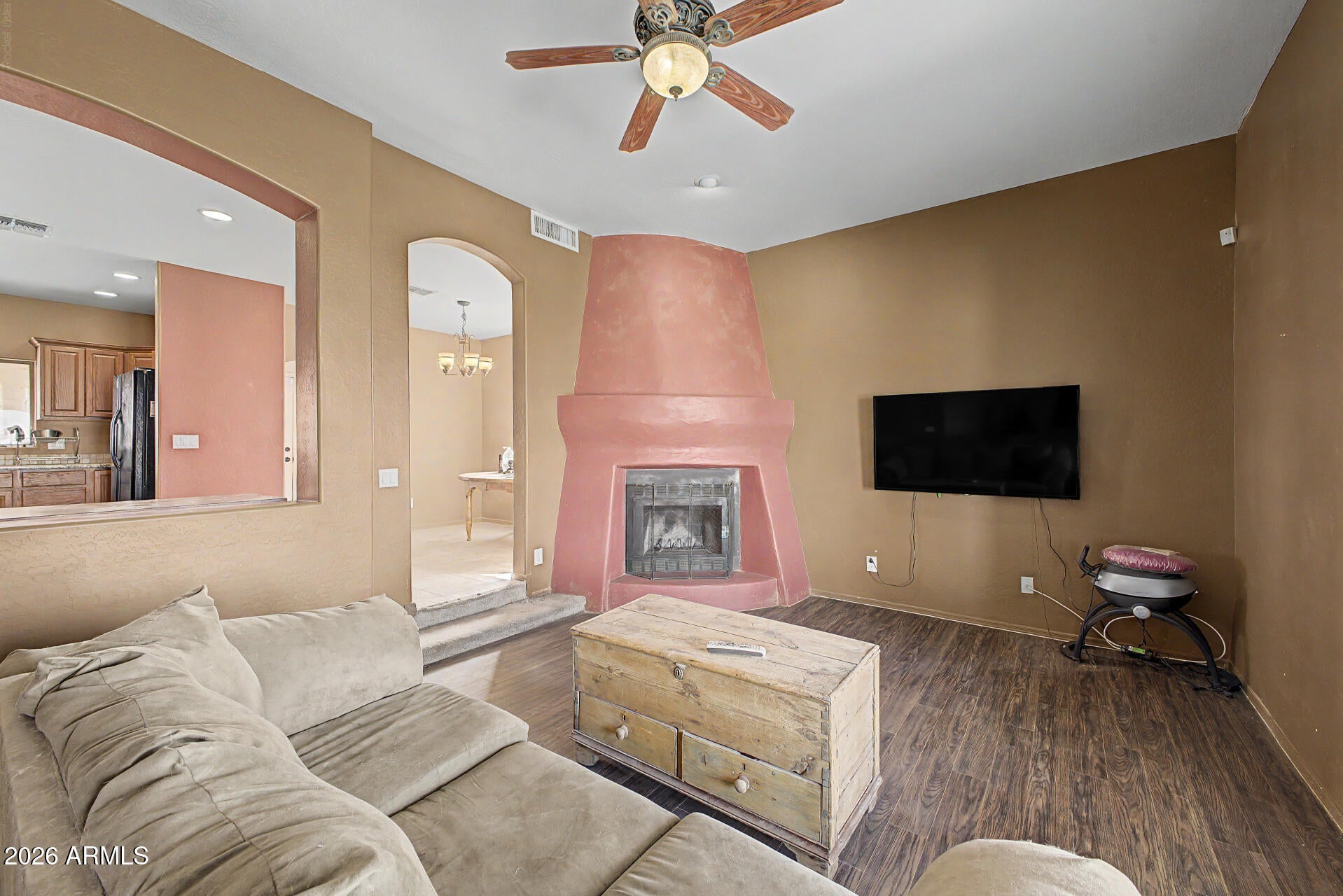 1418 W VIRGIL Drive