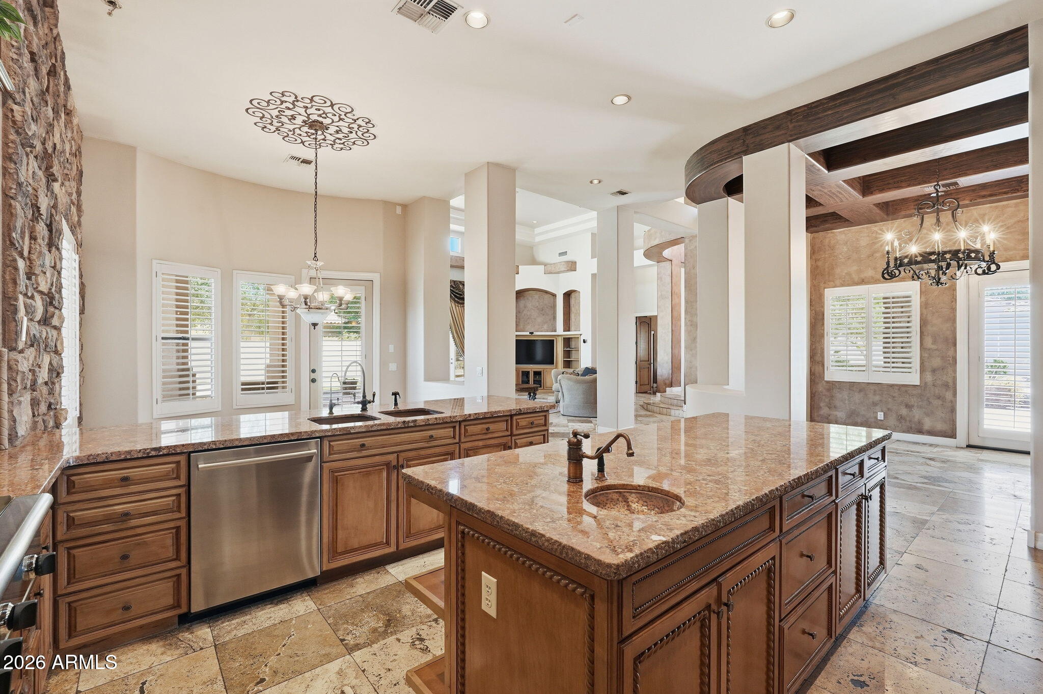 CAYLEY MANOR - Residential