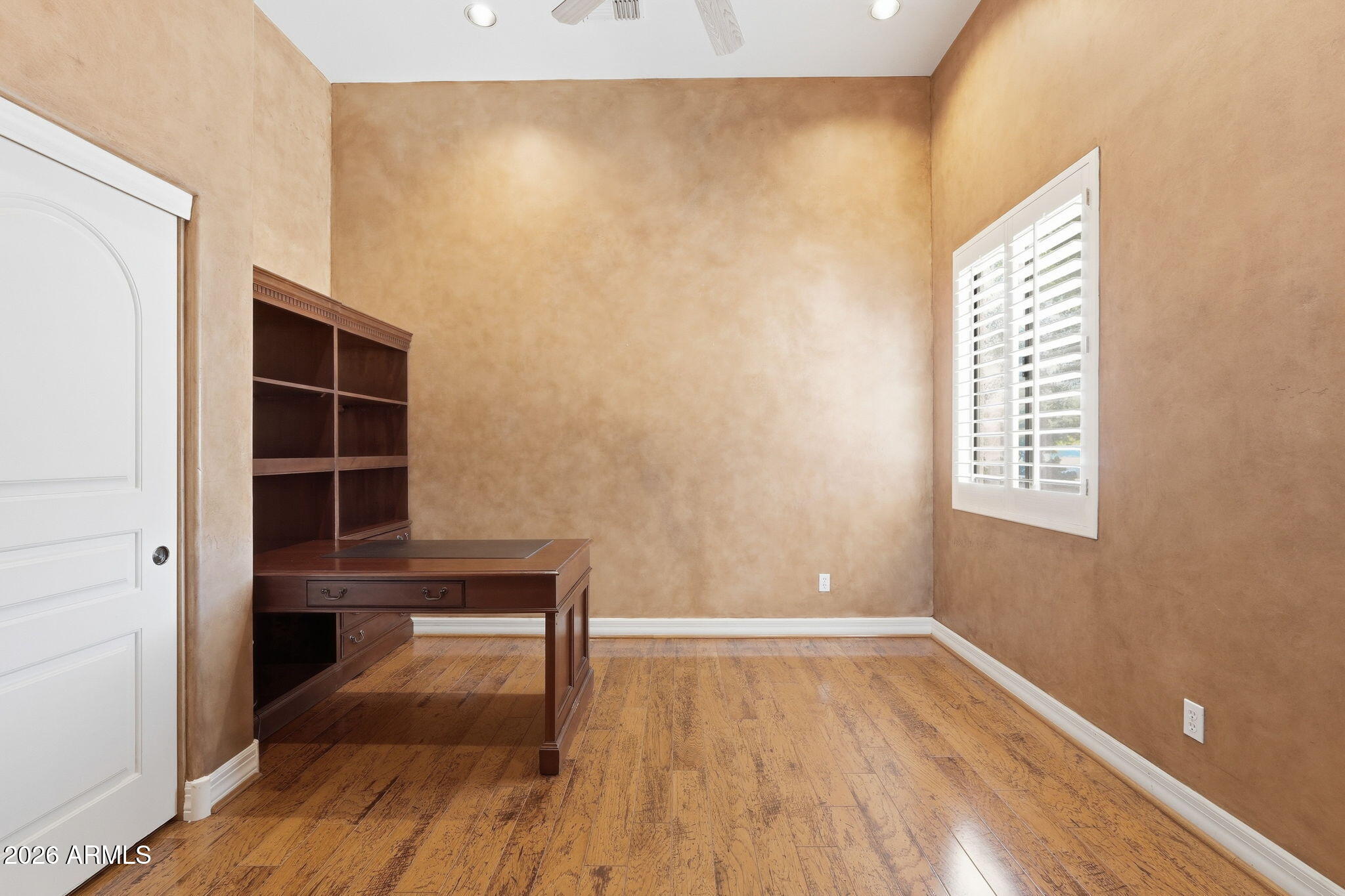 CAYLEY MANOR - Residential