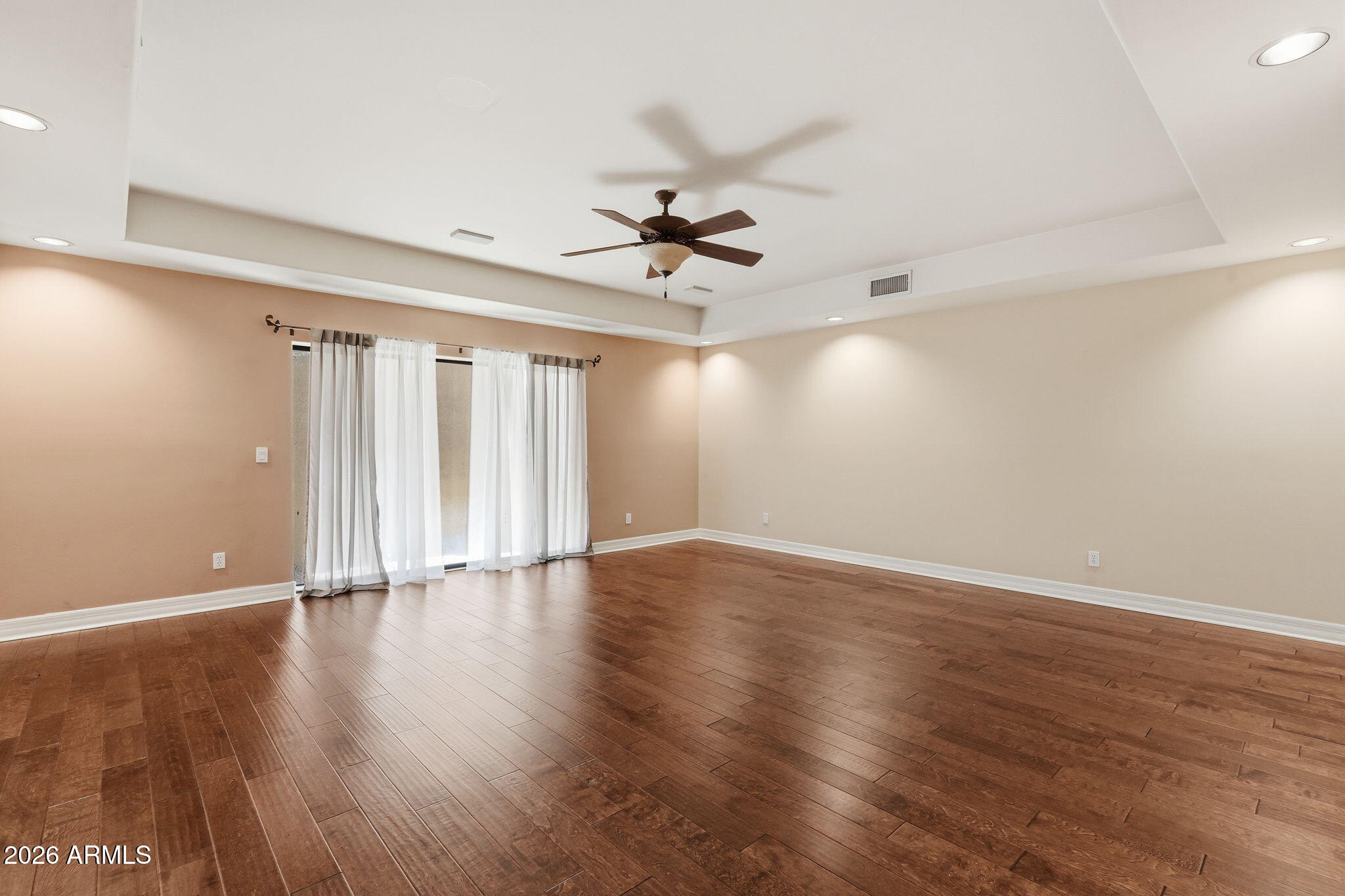 CAYLEY MANOR - Residential