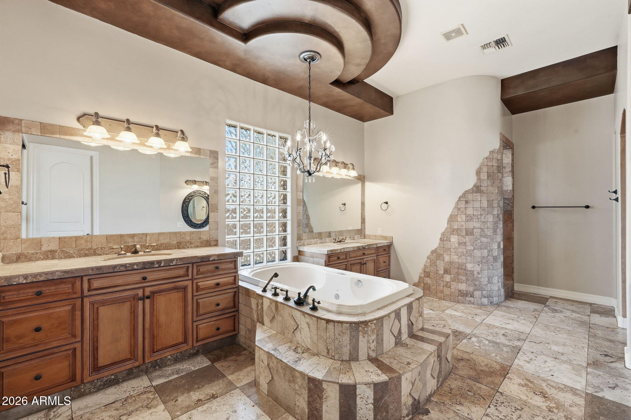 CAYLEY MANOR - Residential