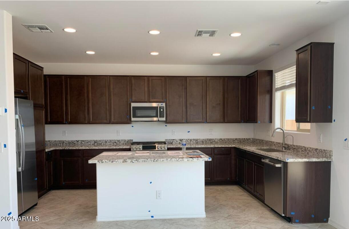 14231 W EL CORTEZ Place W 579