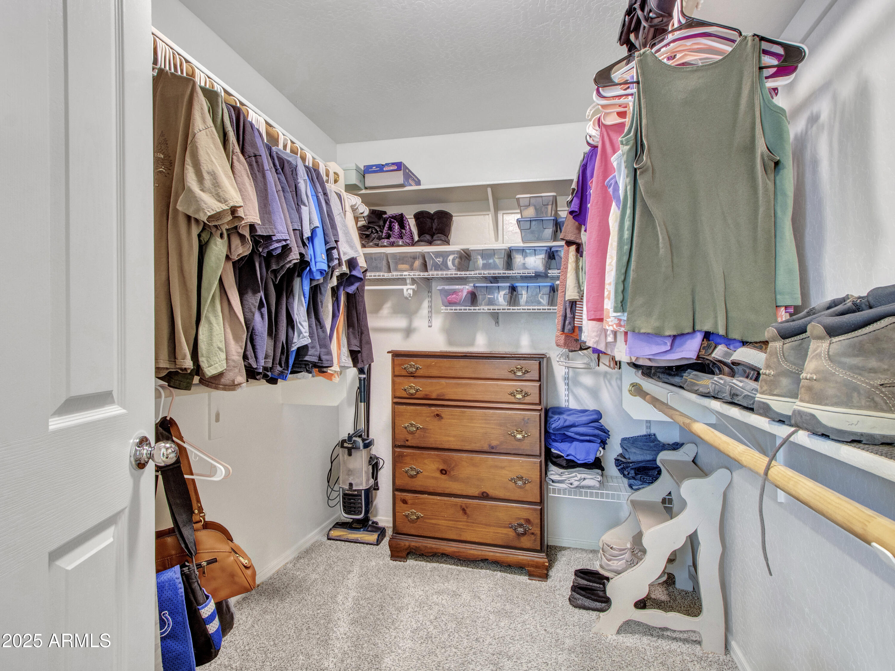 Buckeye, Arizona 85326, United States, 3 Bedrooms Bedrooms, ,2 BathroomsBathrooms,Residential,Pending,98066