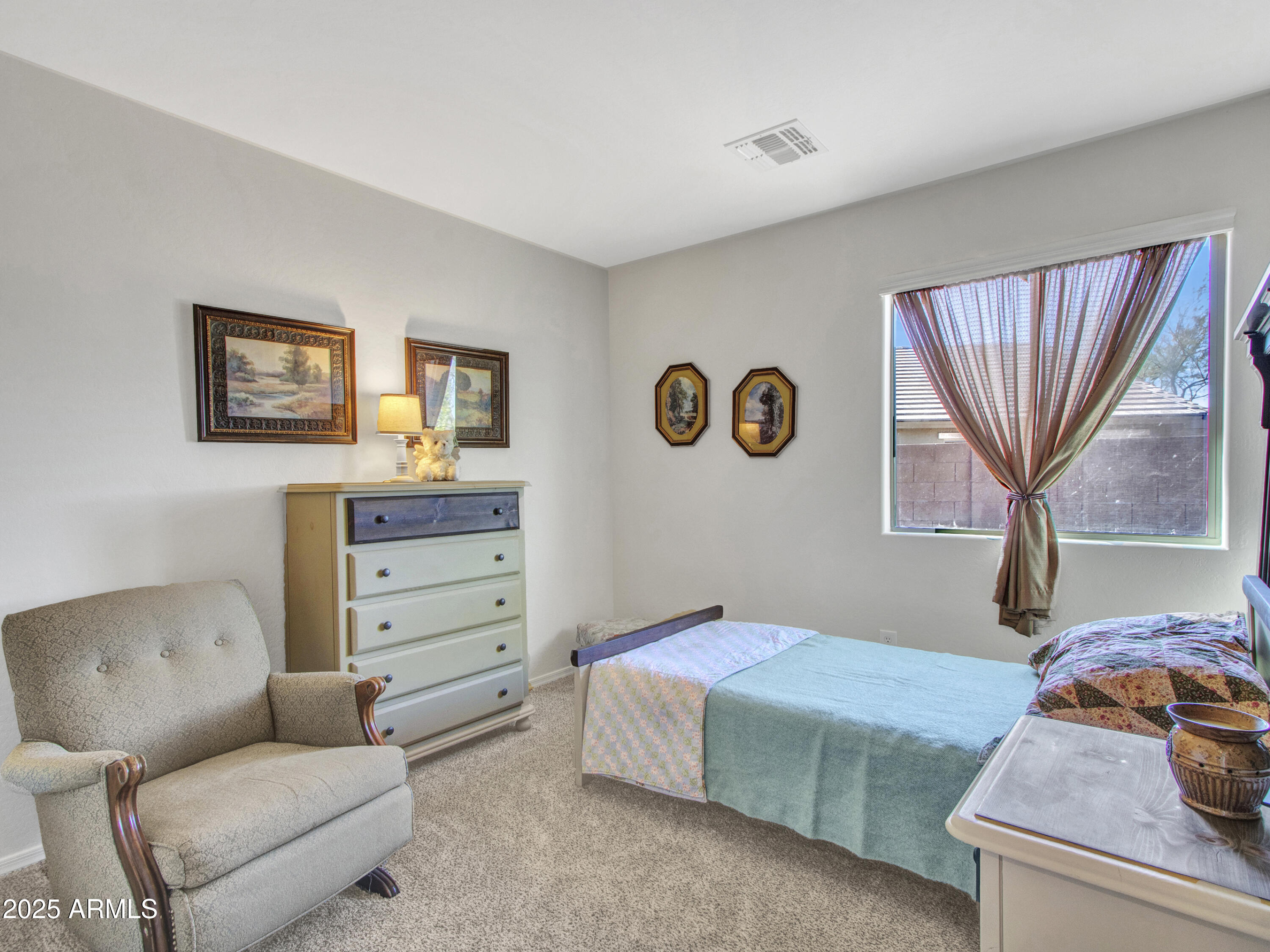 Buckeye, Arizona 85326, United States, 3 Bedrooms Bedrooms, ,2 BathroomsBathrooms,Residential,Pending,98066