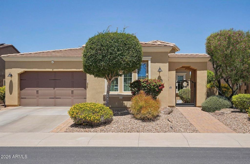 Photo of 12956 W Eagle Ridge Lane, Peoria, AZ 85383 (MLS # 6972391)