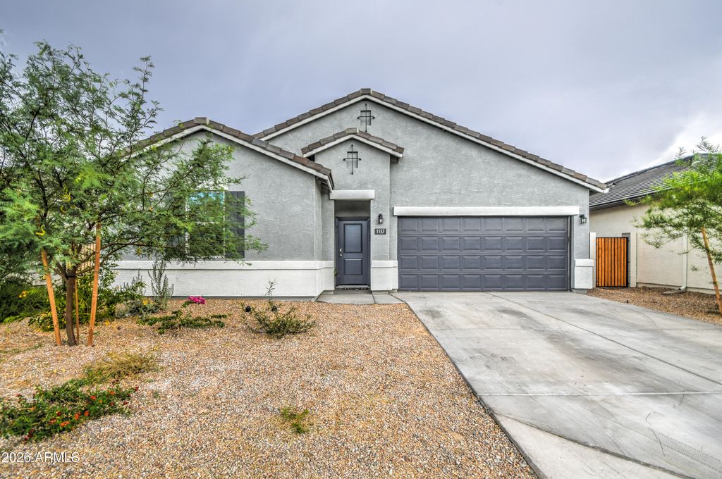 Photo of 1157 W Paradise Way, Casa Grande, AZ 85122 (MLS # 6992828)