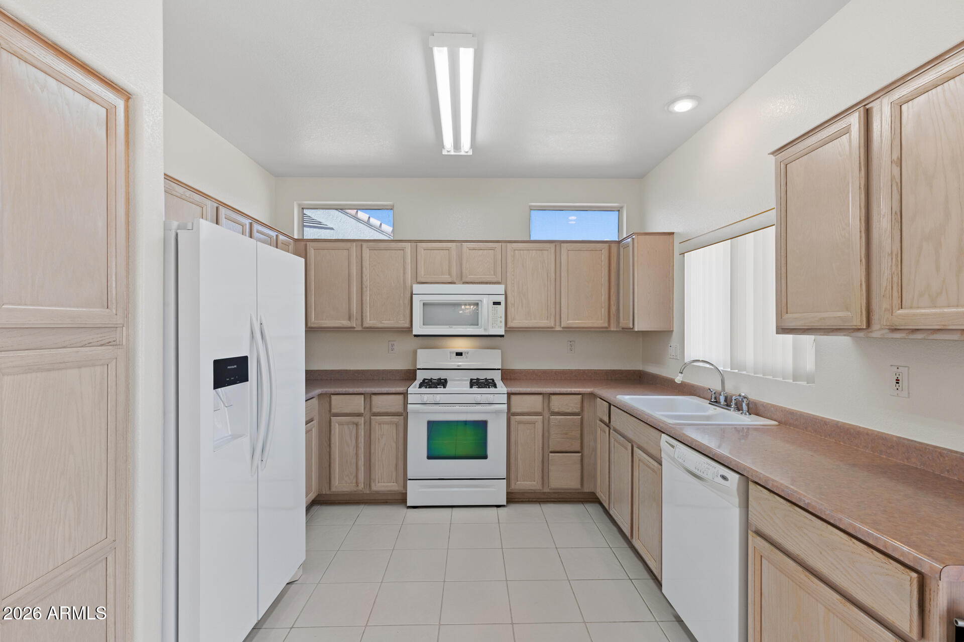 15452 W VIA MANANA Drive