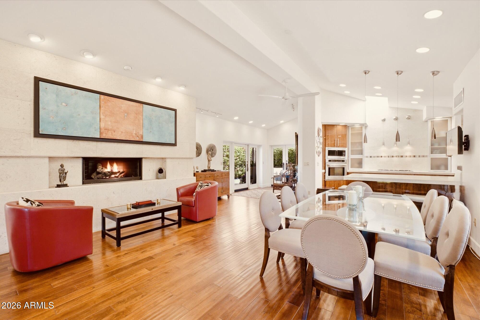 4800 N 68TH Street 218/219