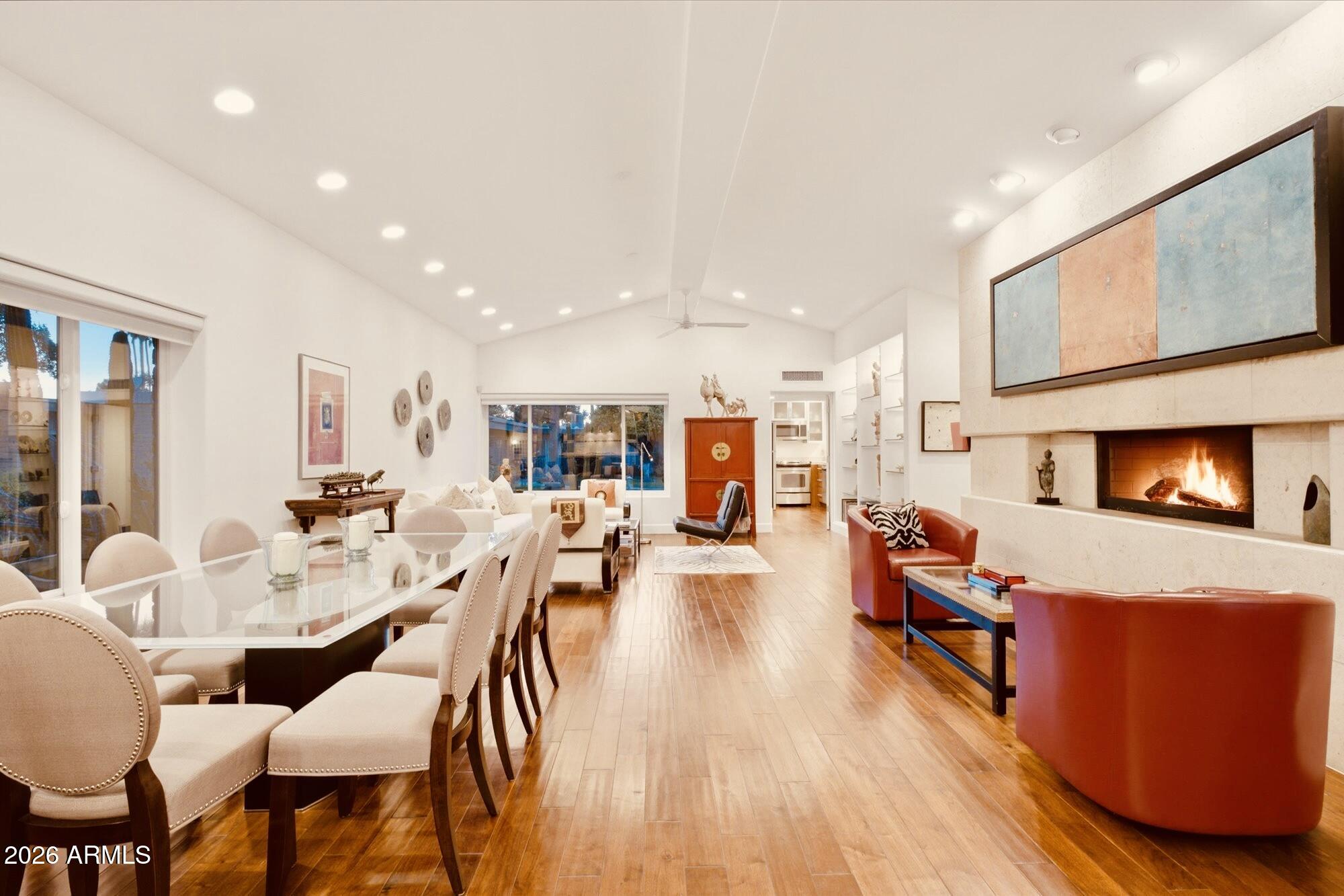 4800 N 68TH Street 218/219