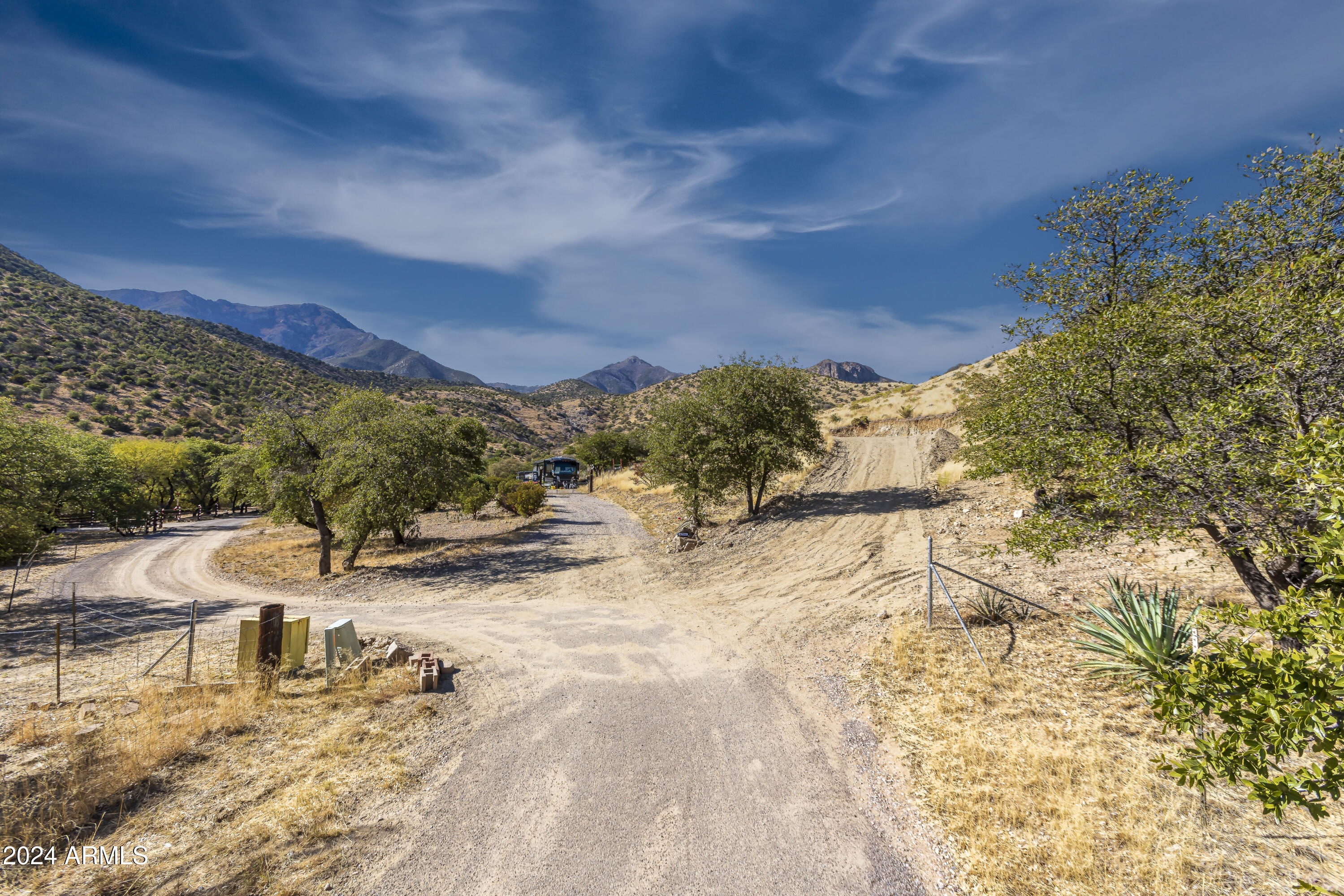 4709 E Dead Bear Draw -- 0