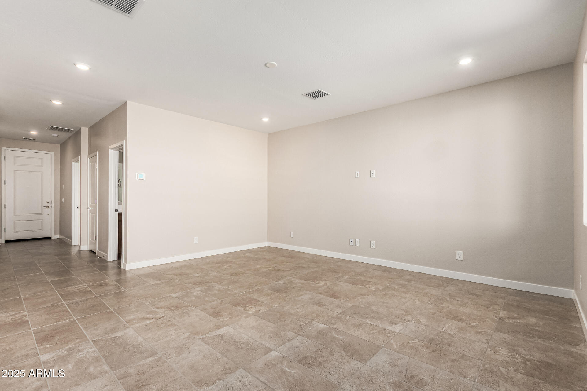 23194 W FLORENCE Avenue