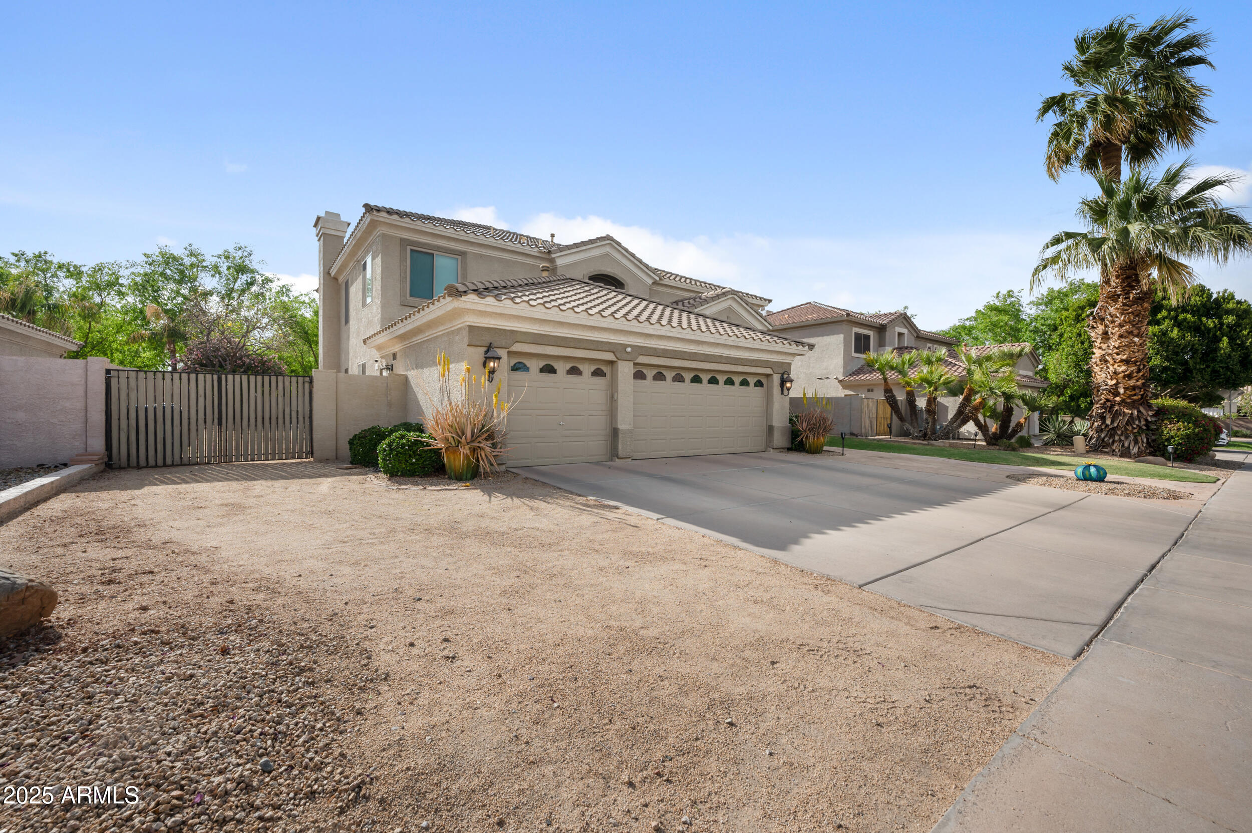 630 S BOULDER Court