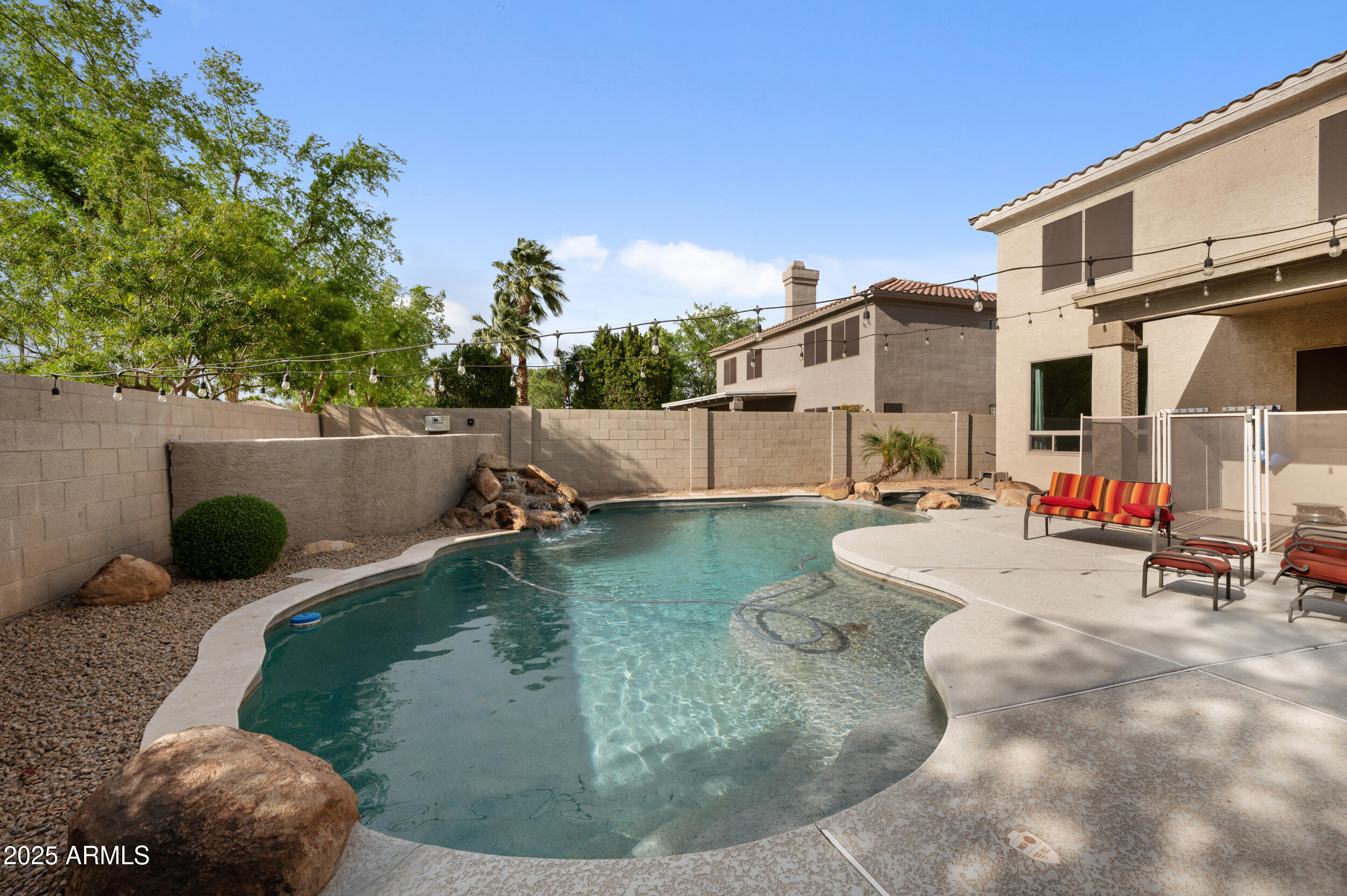 630 S BOULDER Court