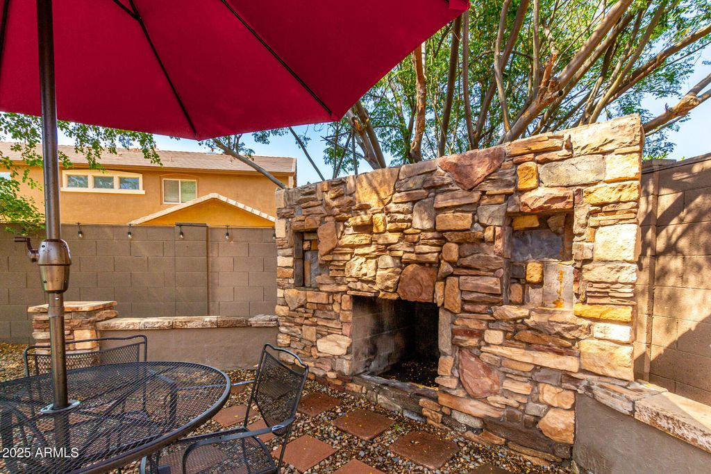 Photo of 18402 E Oak Hill Lane, Queen Creek, AZ 85142 (MLS # 6959234)