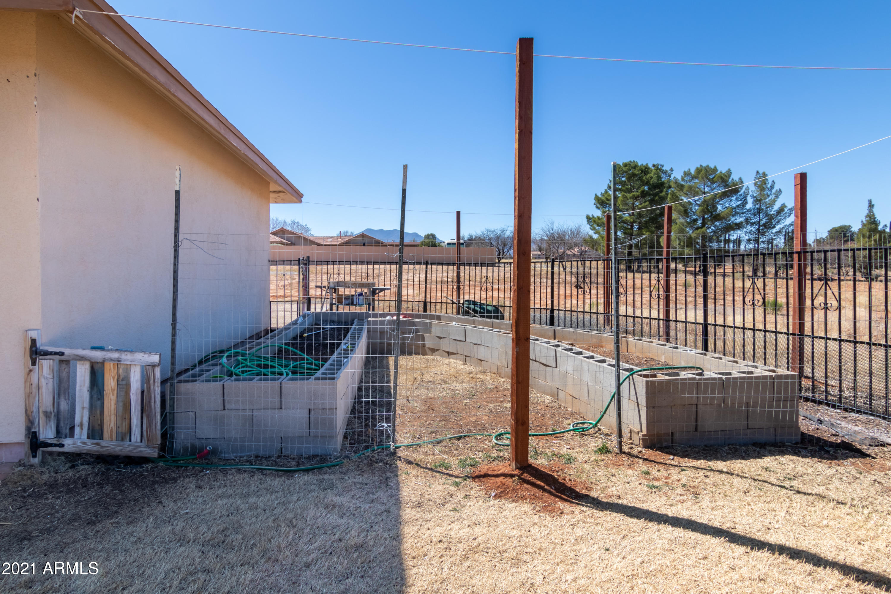 RANCHOS CARMELA ESTATES - Residential