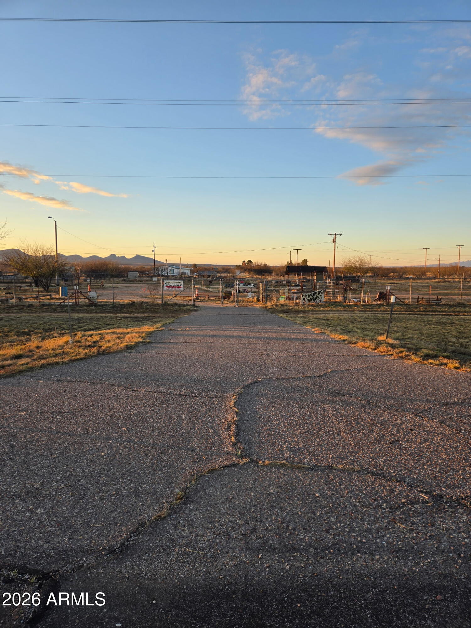 10164 E HIGHWAY 92 -- 000