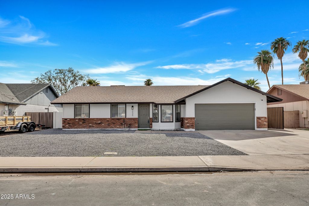 Photo of 2235 E Dolphin Avenue, Mesa, AZ 85204 (MLS # 6931521)