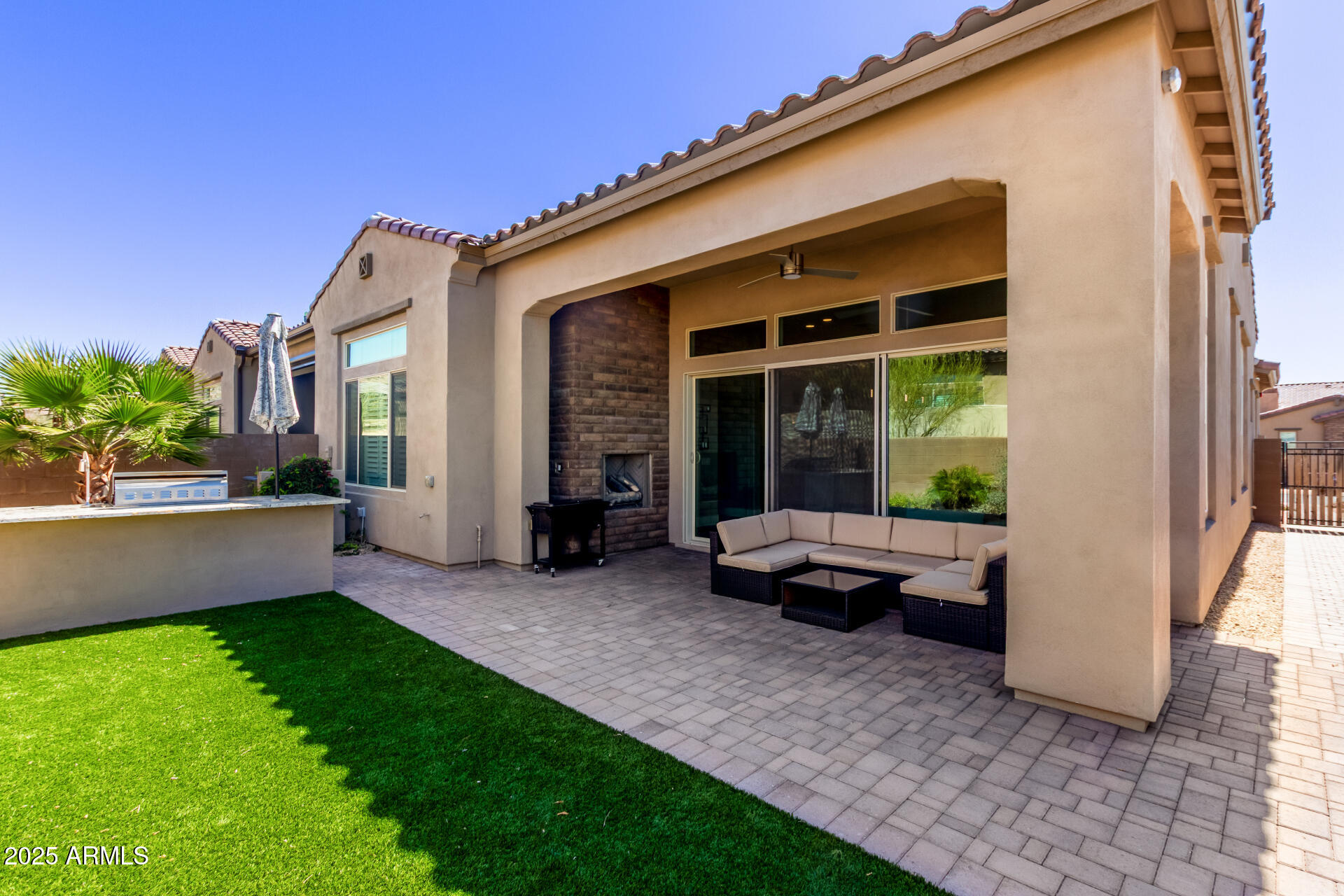 7214 E CALLE PRIMERA Vista