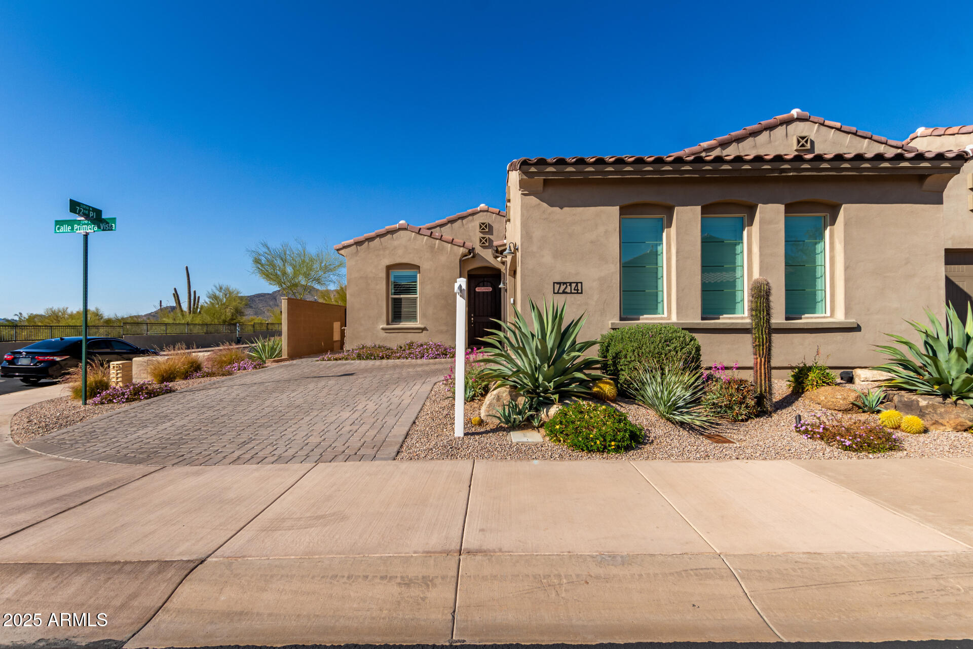 7214 E CALLE PRIMERA Vista