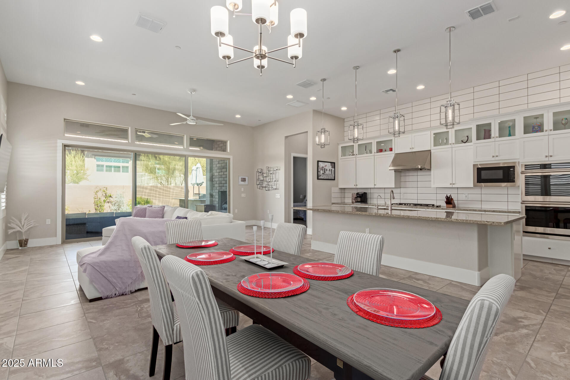 7214 E CALLE PRIMERA Vista