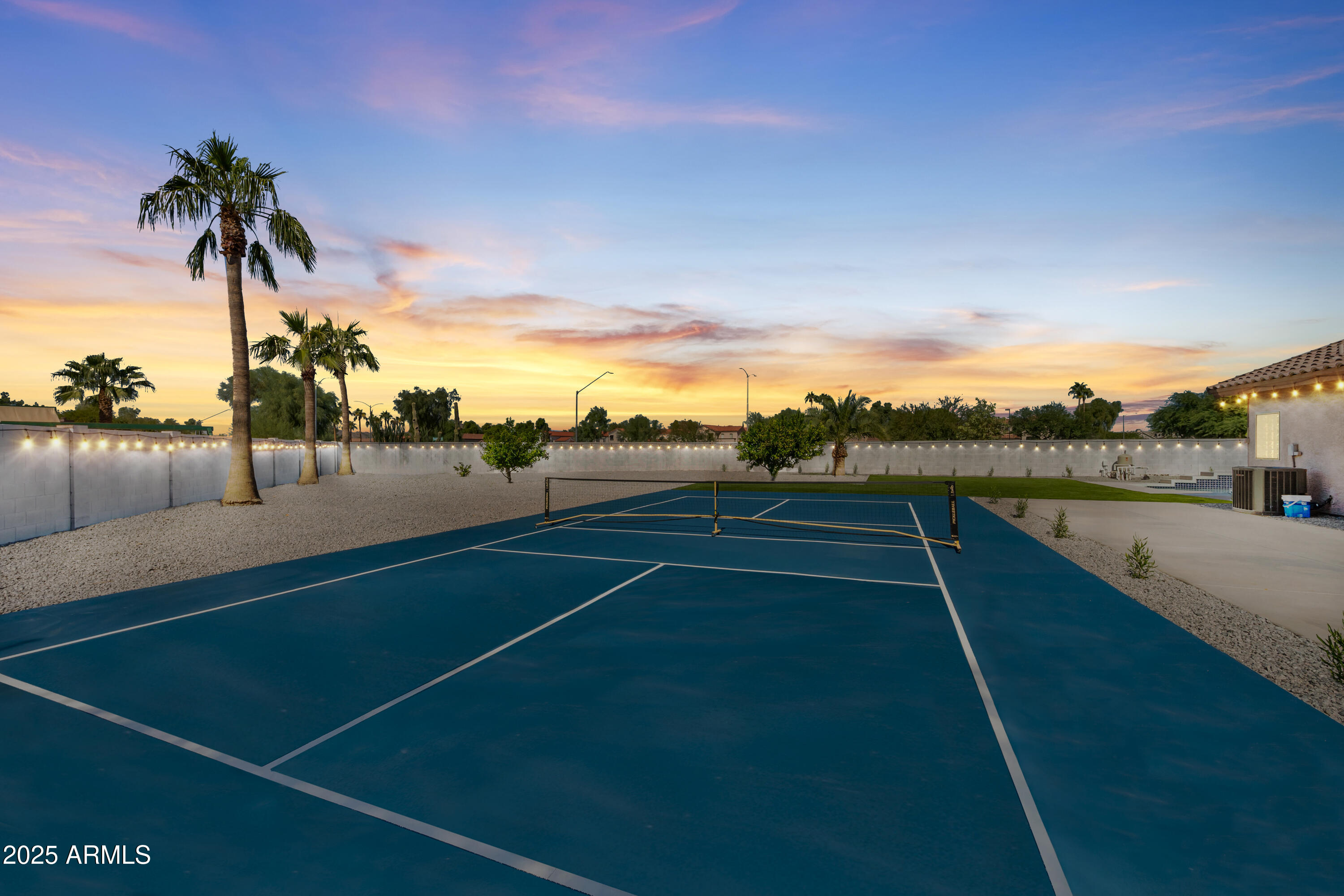 6994 W MONTE LINDO --