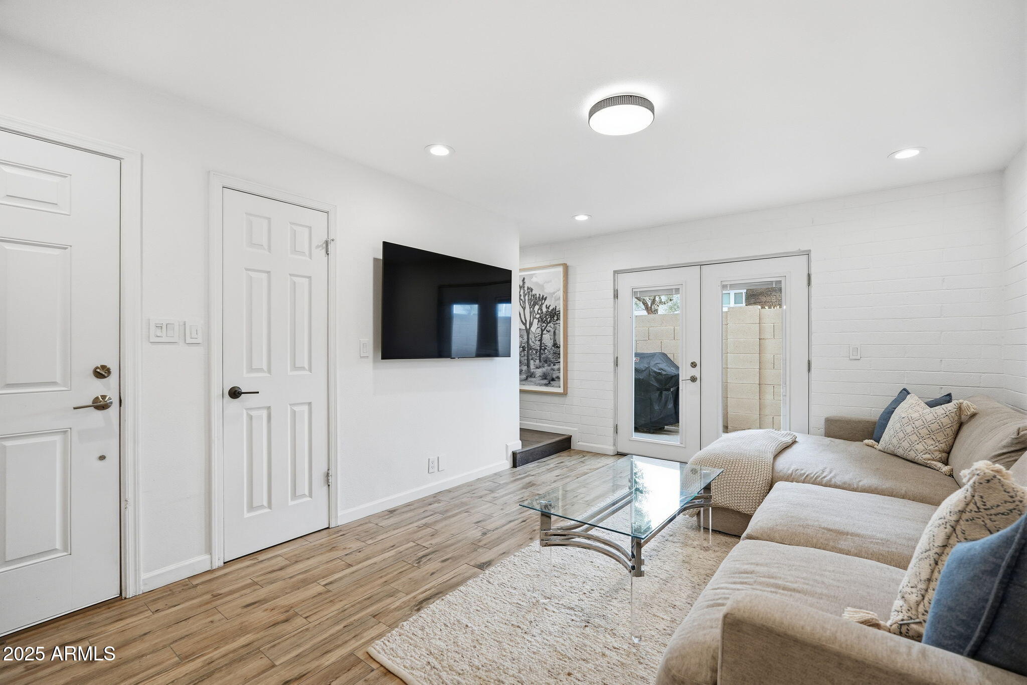 4925 N 73RD Street 1