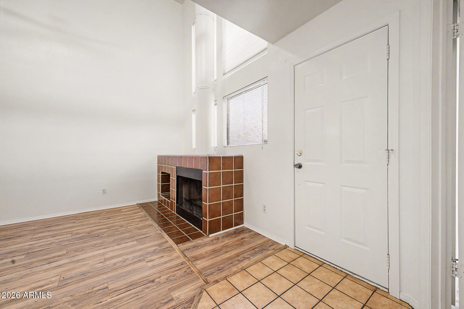 15447 N 1ST Place