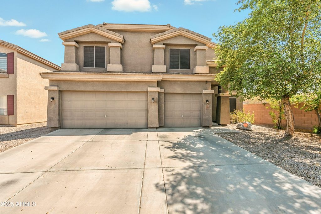 Photo of 12355 W Hazelwood Street, Avondale, AZ 85392 (MLS # 6905405)