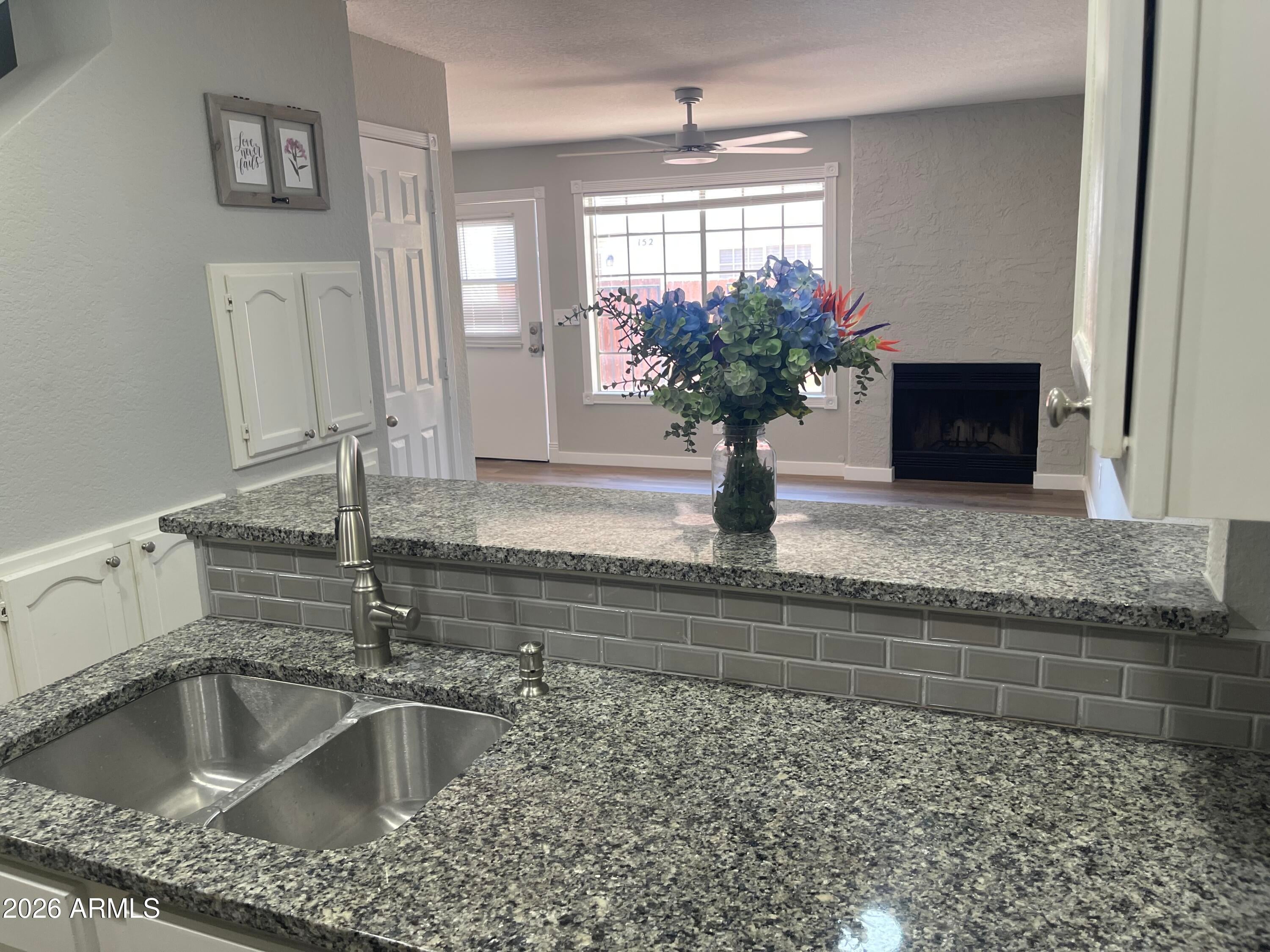 510 N ALMA SCHOOL Road 154