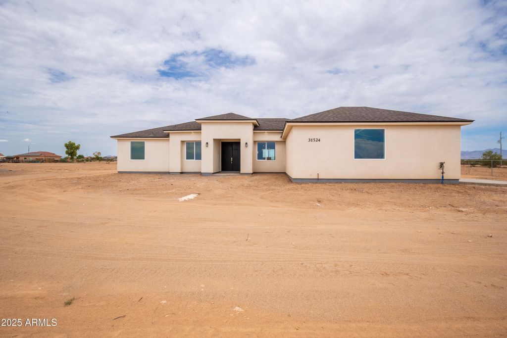 Photo of 31524 W Maricopa Street, Buckeye, AZ 85326 (MLS # 6915418)