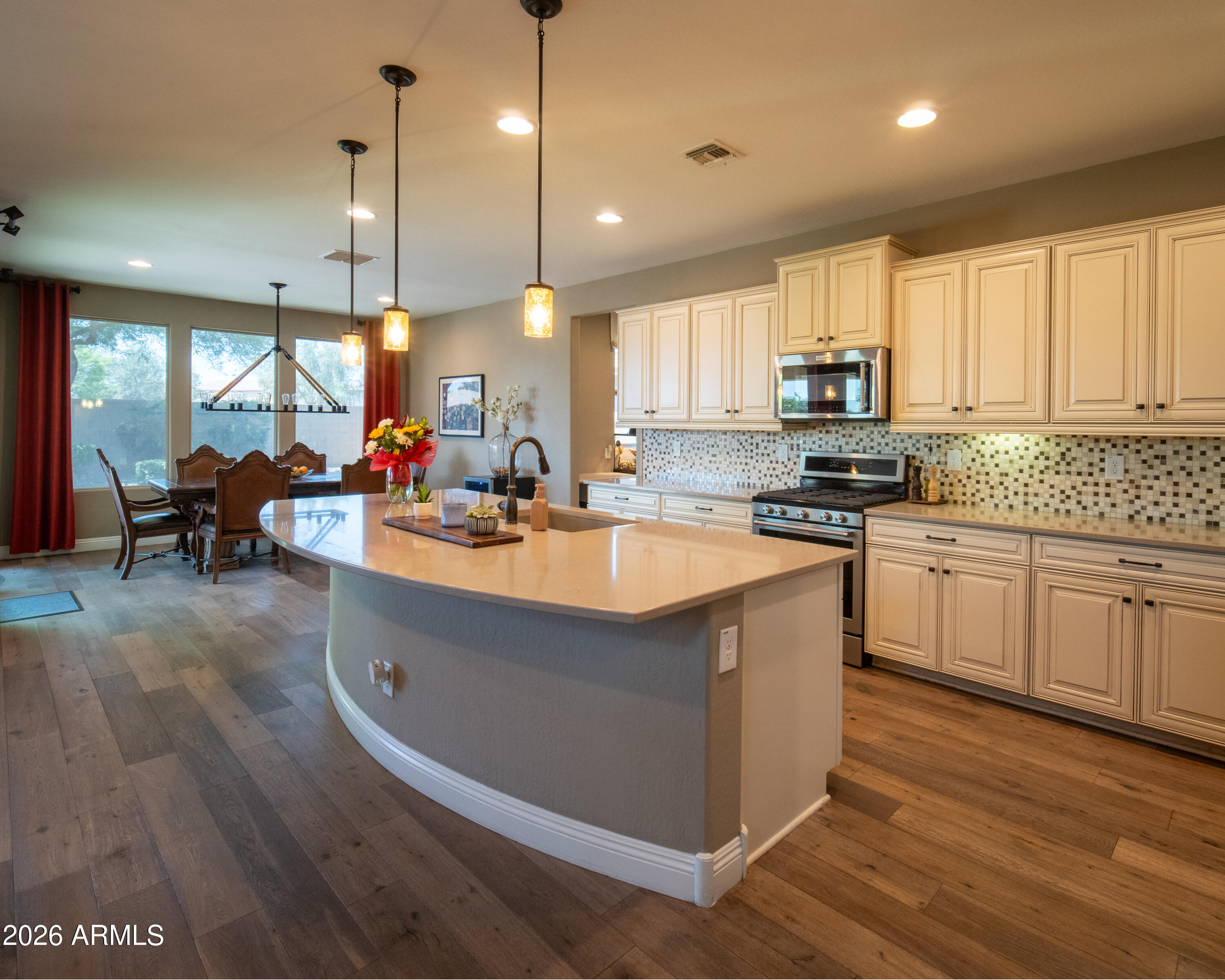 1127 W ANGUS Road