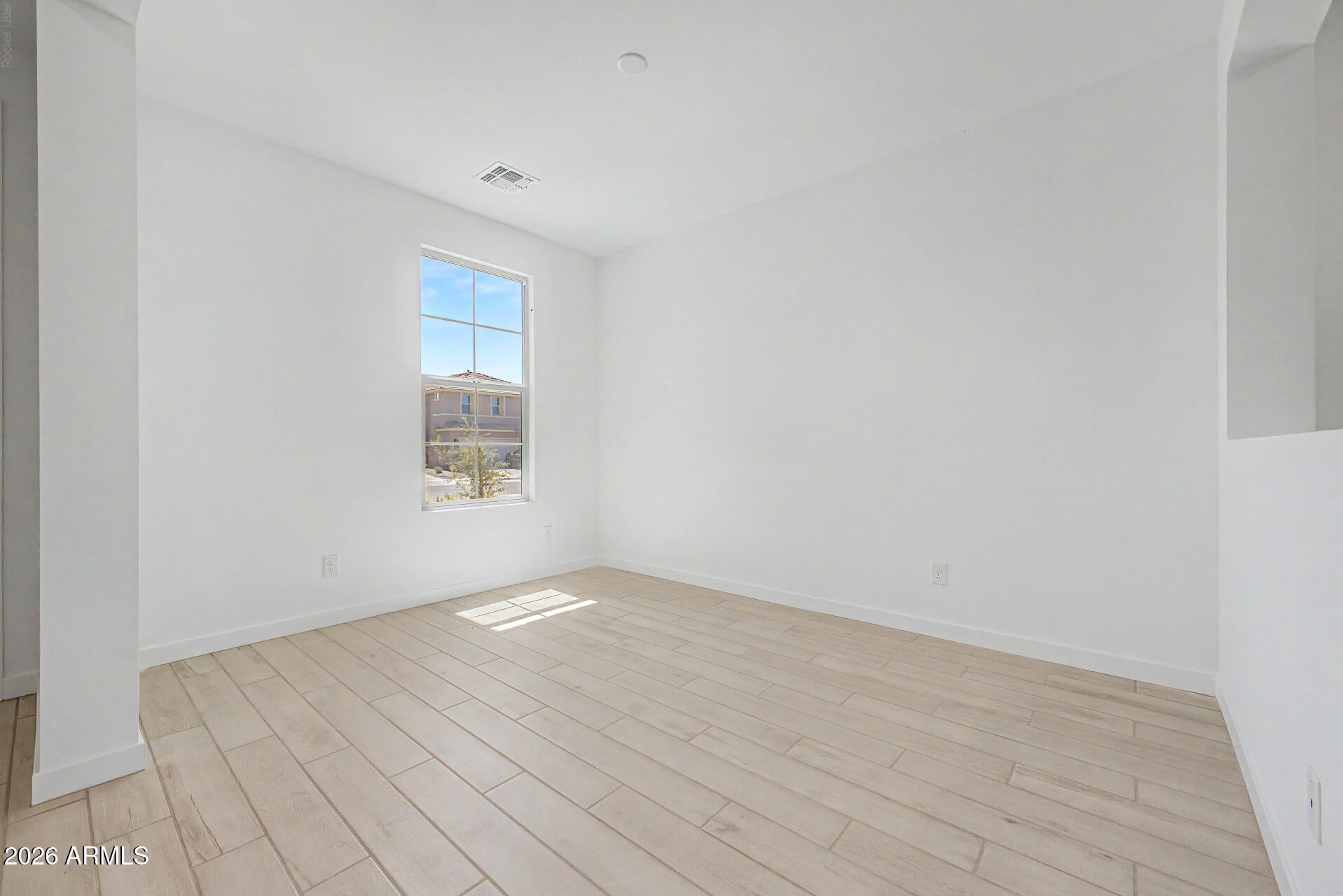 16976 W BUCKHORN Trail