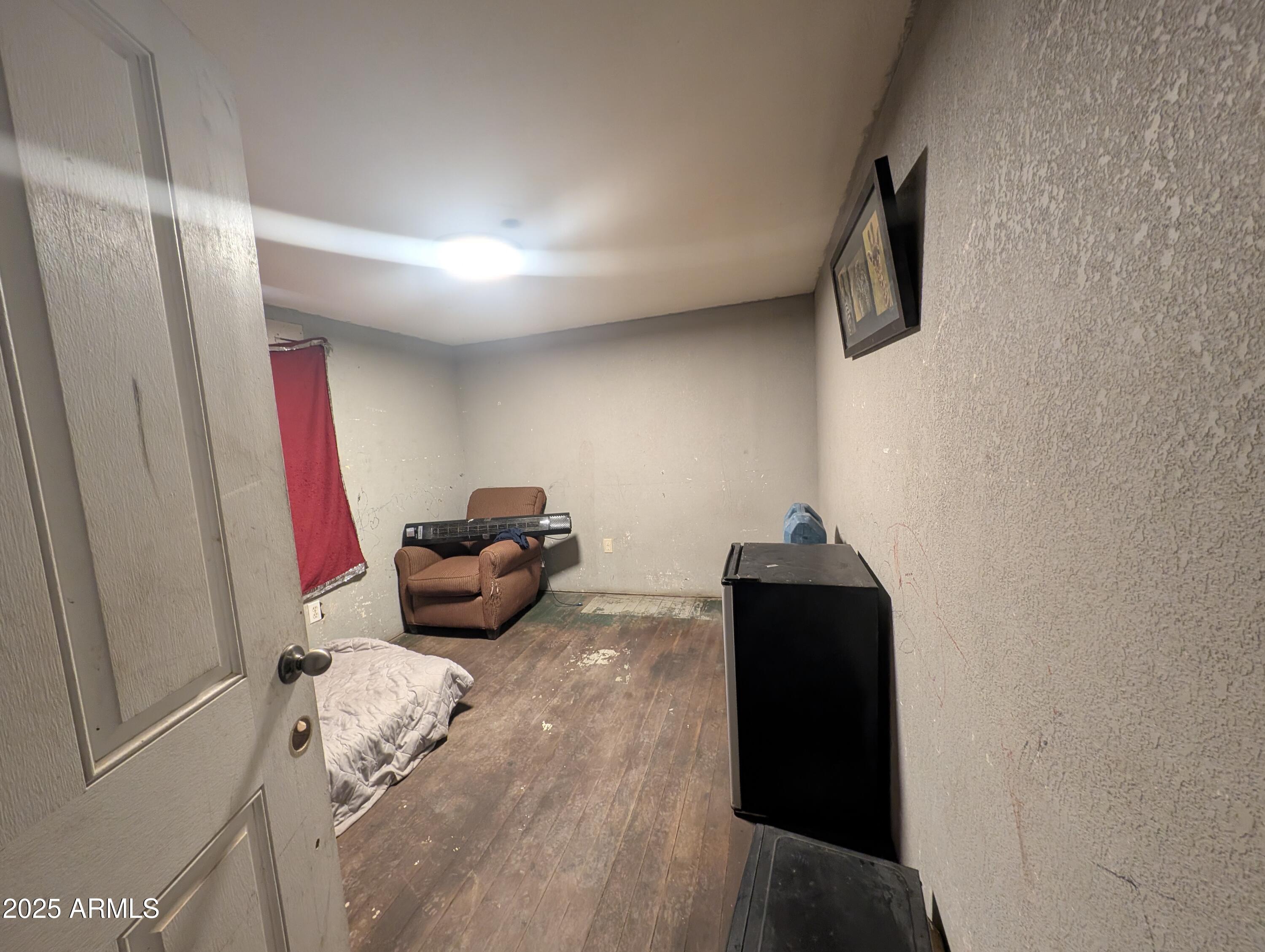 451 W VAH KI INN Road