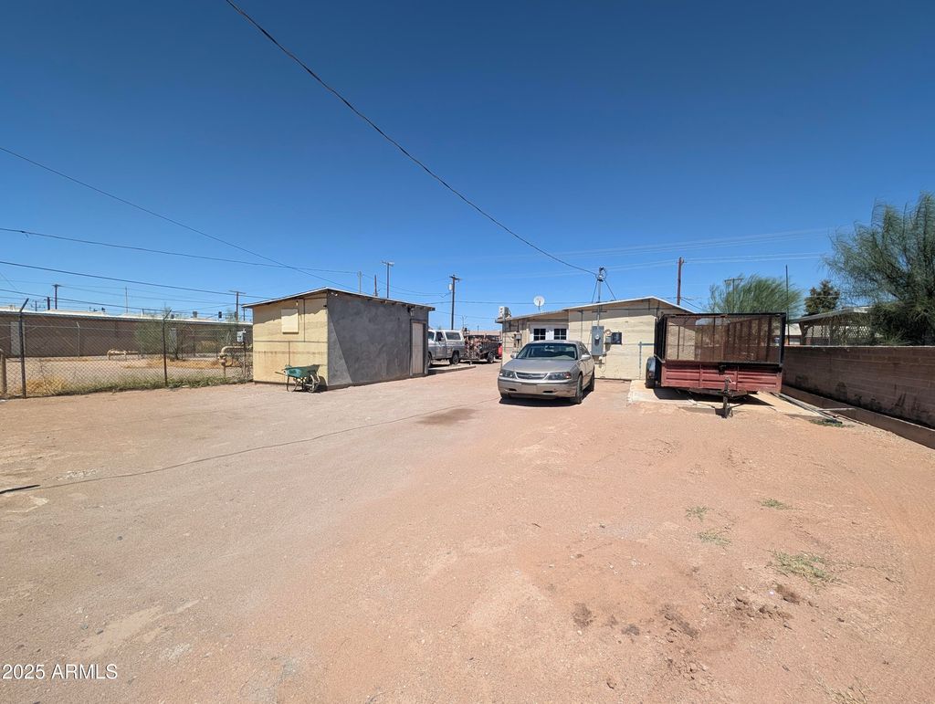 Photo of 451 W Vah Ki Inn Road, Coolidge, AZ 85128 (MLS # 6915195)