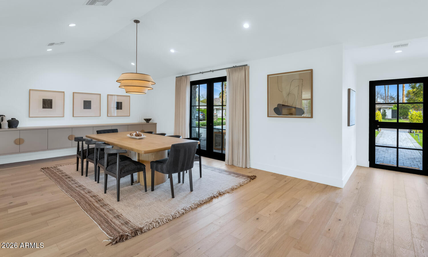 6039 E CALLE CAMELIA --