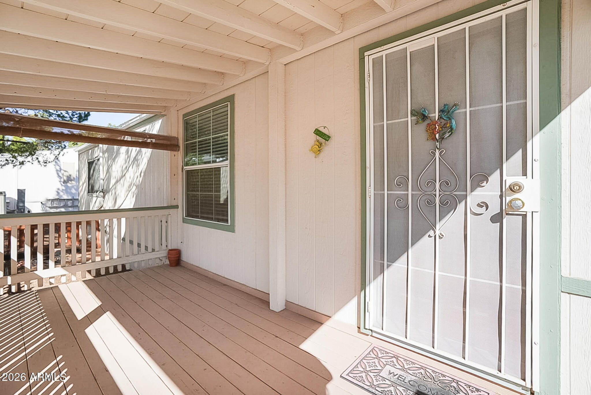 2050 W SR 89A -- 104