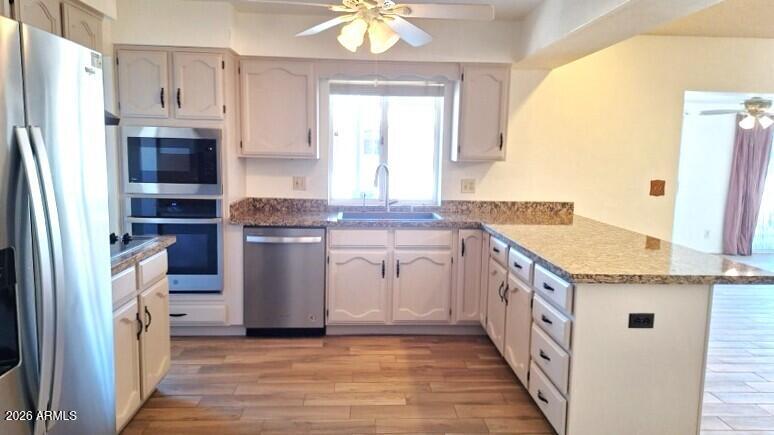 8350 E LAKEVIEW Avenue