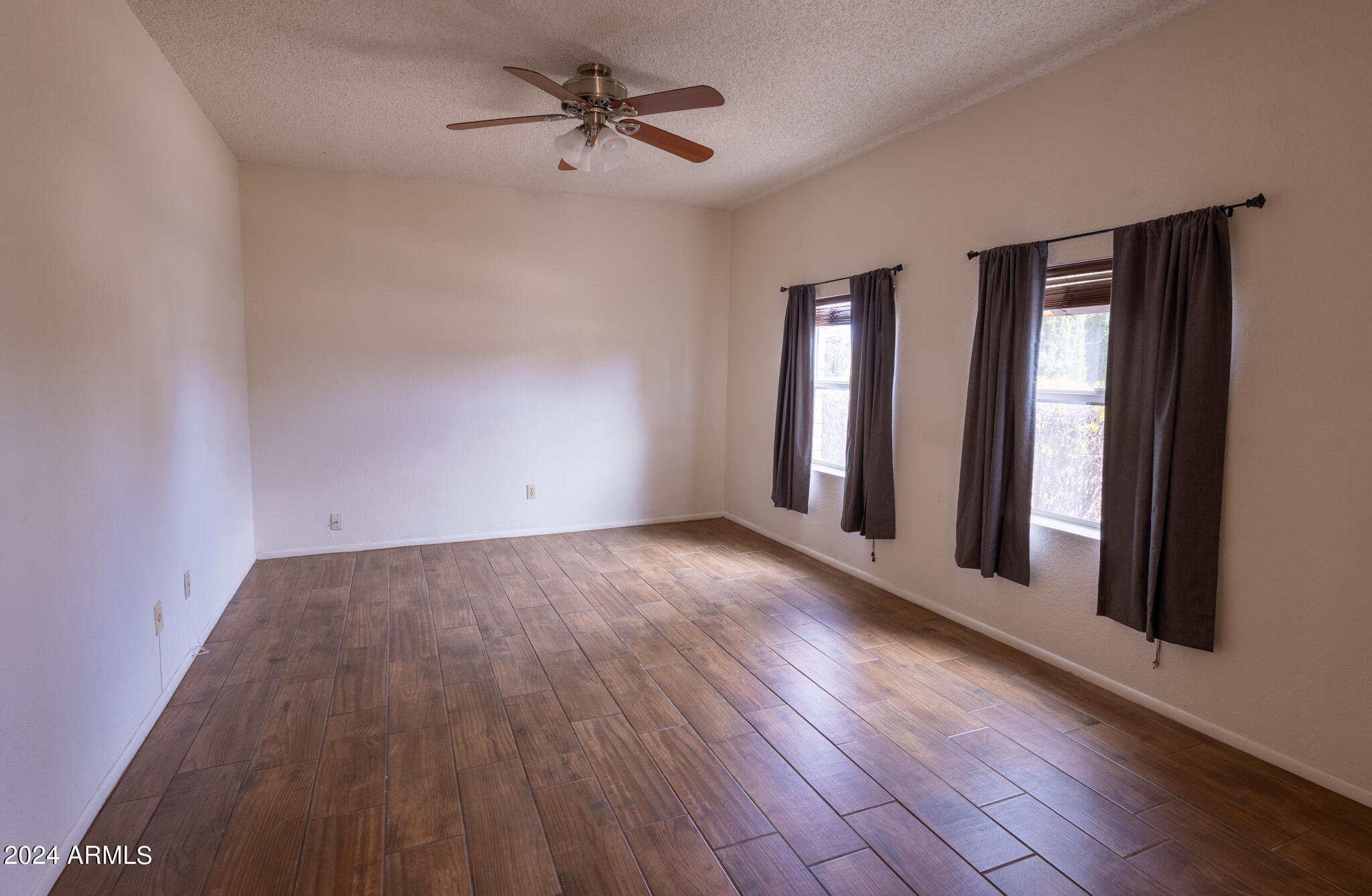 THE MEADOWS - Residential