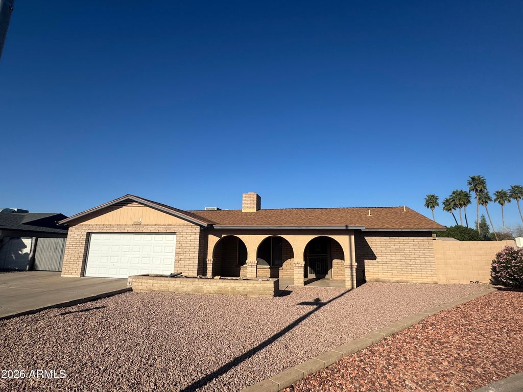 Photo of 10026 N 52nd Drive, Glendale, AZ 85302 (MLS # 6993620)