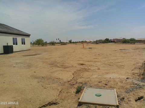 A home in Arizona City