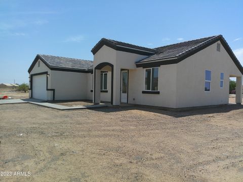 A home in Arizona City